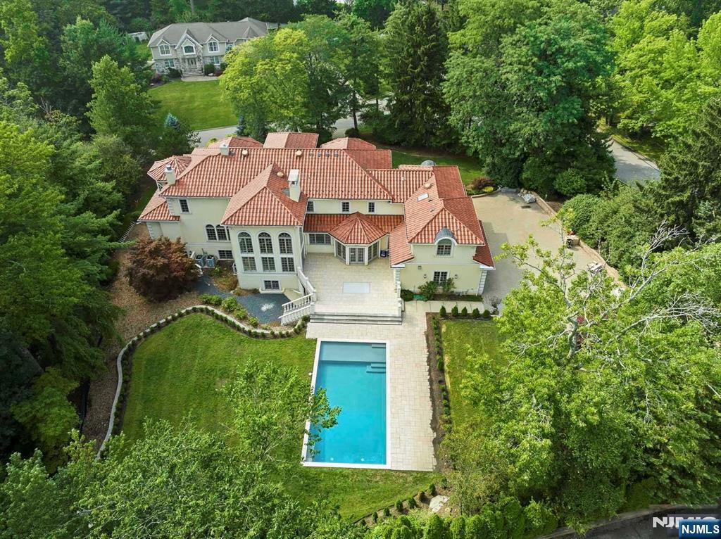 Homes for sale in Alpine, NJ | 5 Ellens Way, Alpine, NJ 07620 | MLS# 25013631