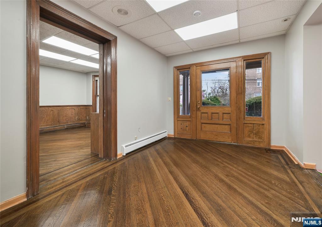 295 Montgomery Street - Photo 3