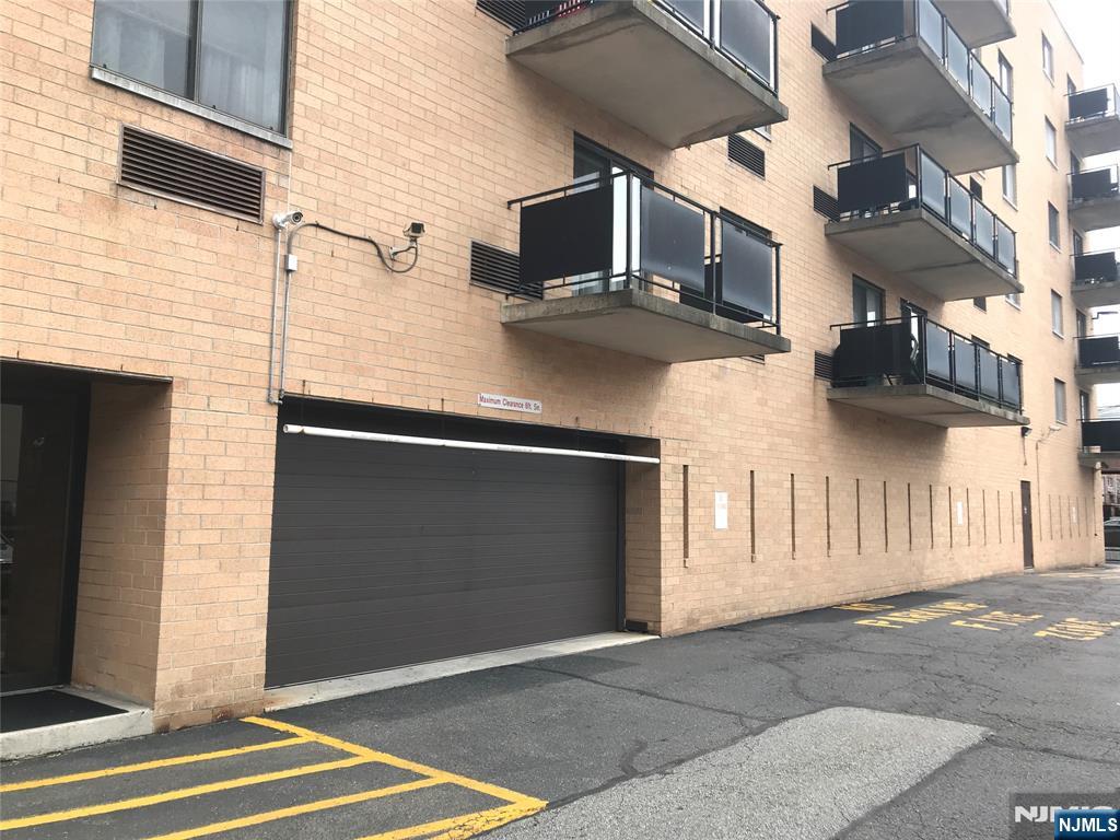 5 Linden Street 3C - Photo 5