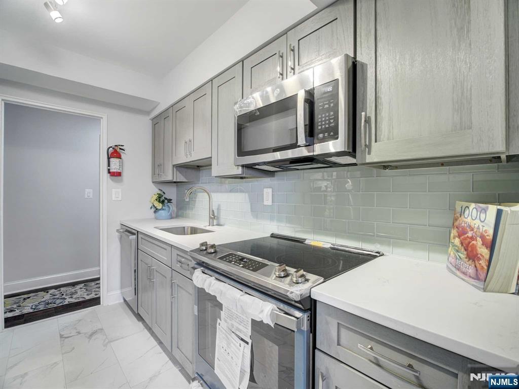 Homes for sale in East Orange, NJ | 377 S Harrison St #5H, East Orange, NJ 07018 | MLS# 25014357