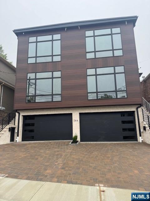 264 11th Street Unit A - Photo 1