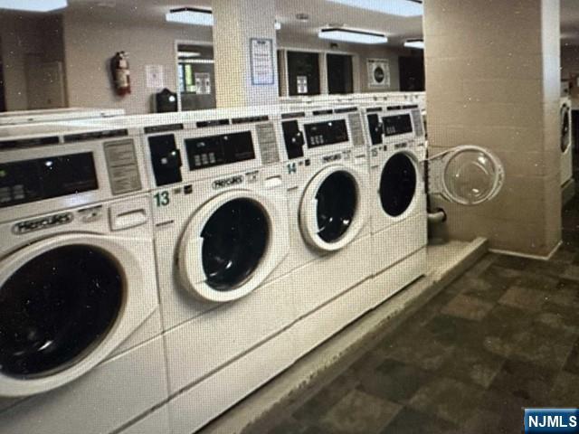 2077 Center Avenue 3F - Photo 3