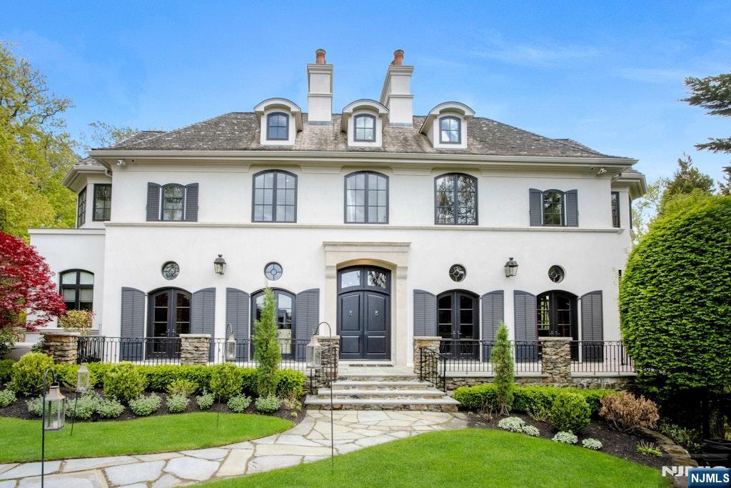 19 Autumn Terrace - Photo 2