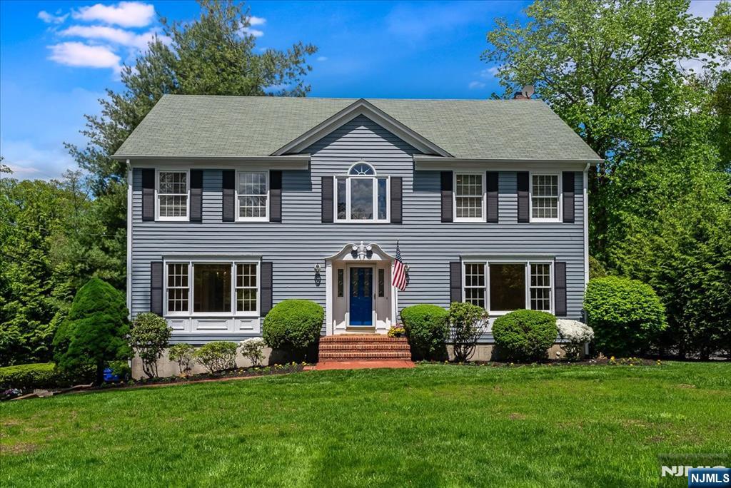 Homes for sale in Morristown, NJ | 21 Beechwood Dr, Morristown, NJ 07960 | MLS# 25015403