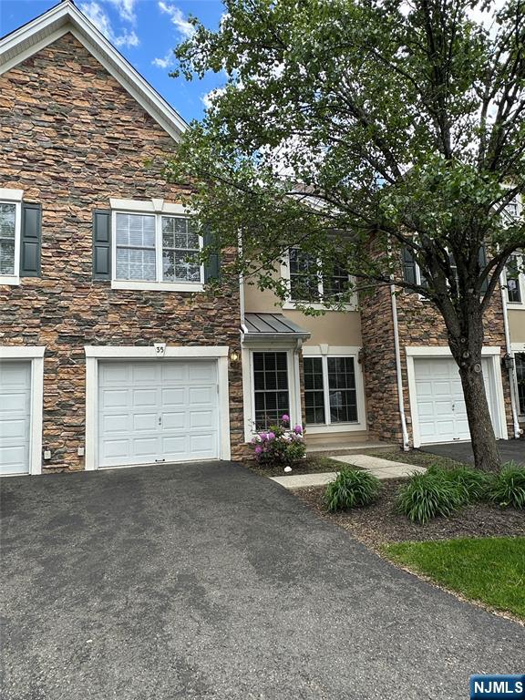 35 Magnolia Way - Photo 3