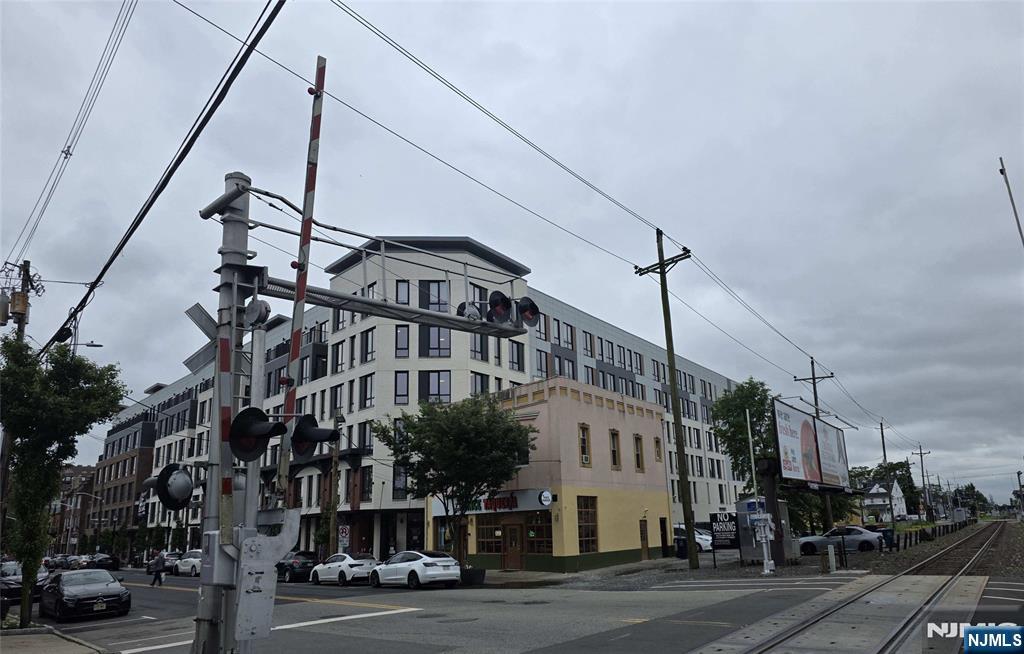134 Anderson Street 128 - Photo 4