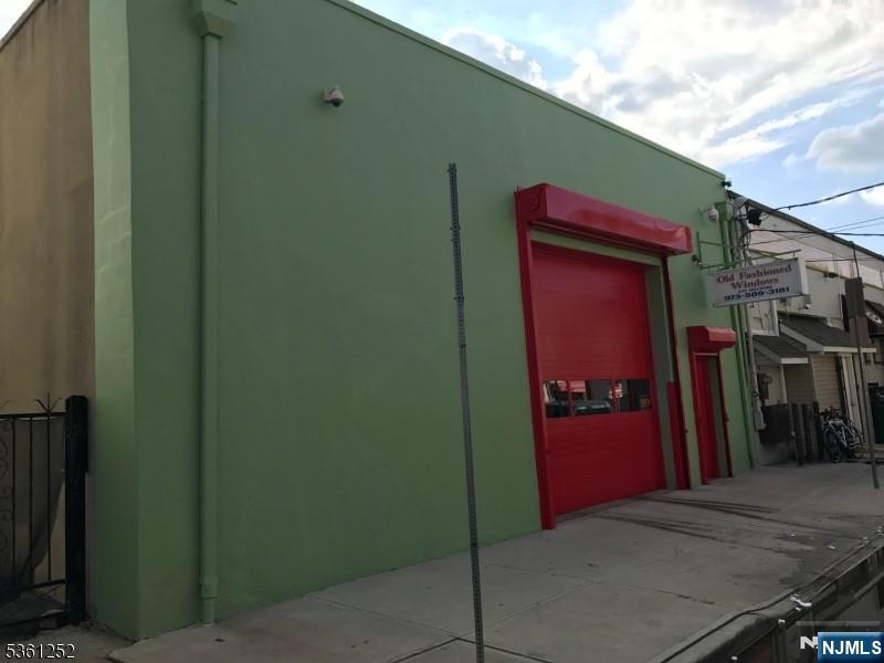 68-70 Garden Street - Photo 2