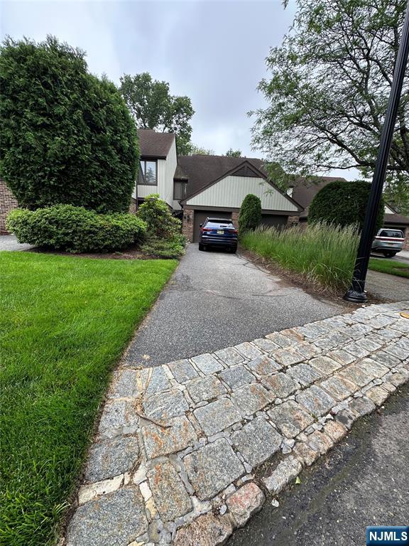 56 Meadowview Court, Leonia, NJ, 07605