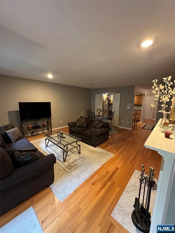 56 Meadowview Court, Leonia, NJ, 07605