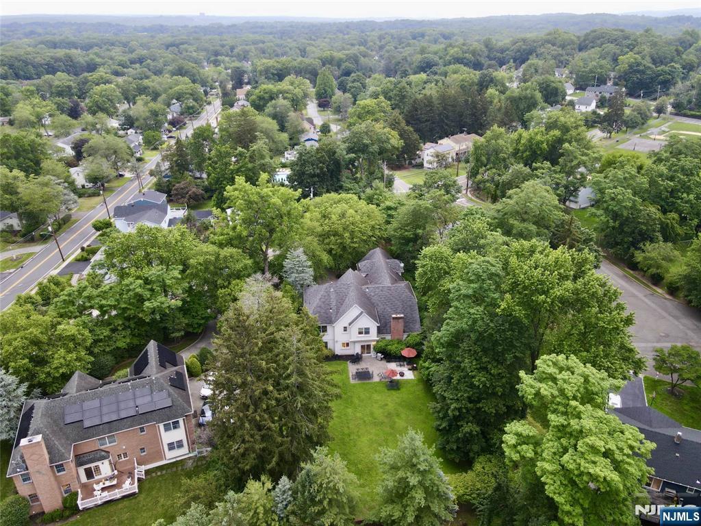 Homes for sale in Norwood, NJ | 136 Tappan Rd, Norwood, NJ 07648 | MLS# 25020440