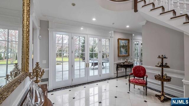 366 E Madison Avenue - Photo 4