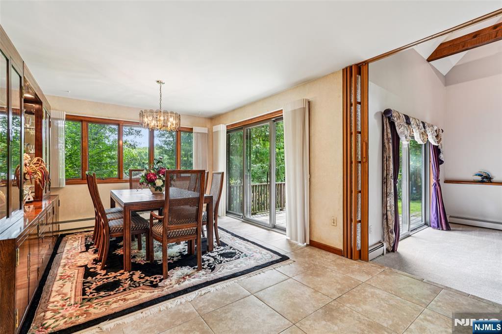 1 Lookout Road