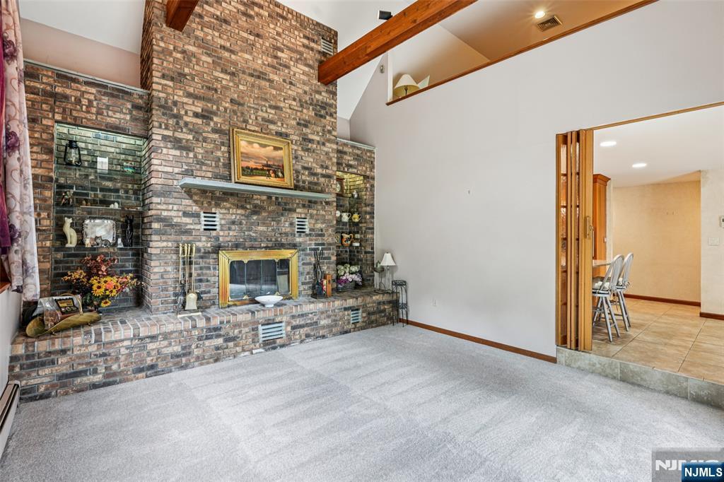 1 Lookout Road
