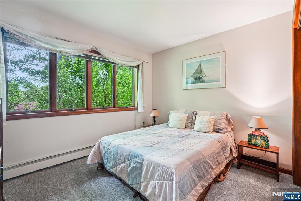 1 Lookout Road