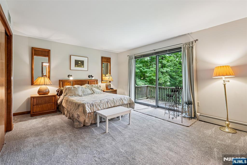 1 Lookout Road