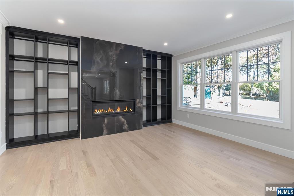 520 Clinton Avenue - Photo 4