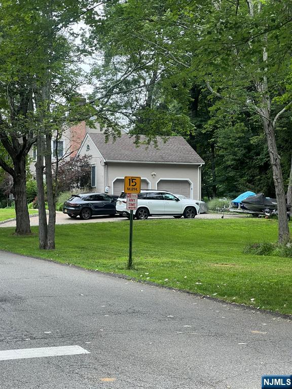 Homes for sale in River Vale, NJ | 410 Mark Ln, River Vale, NJ 07675 | MLS# 25022672