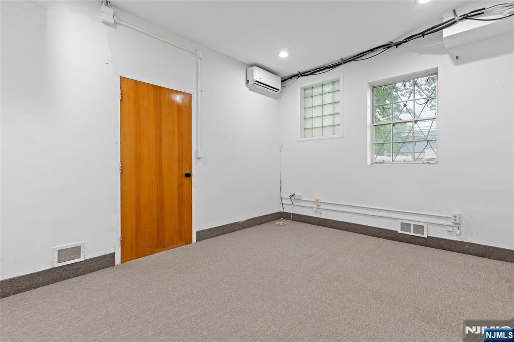222 Main Street — photo 11