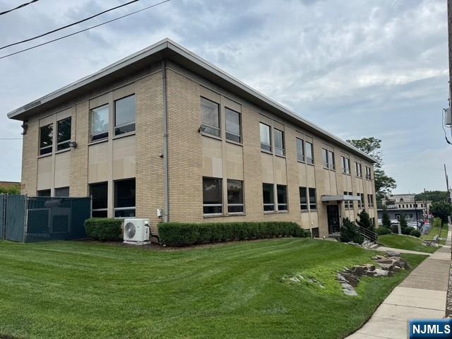 111 Charlotte Place 201 A - Photo 1