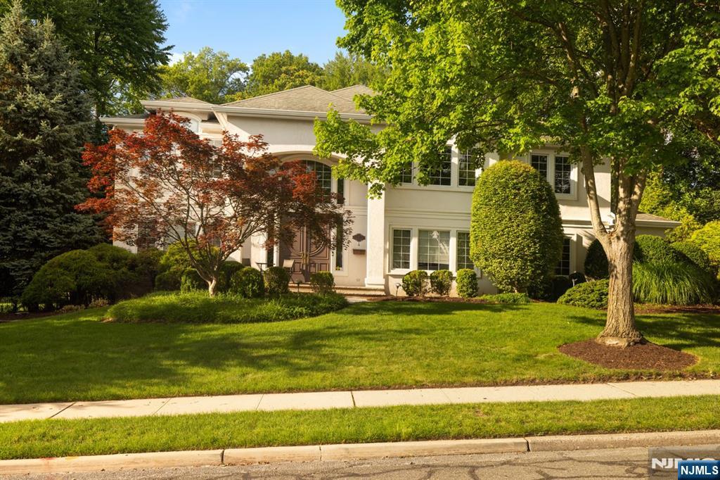 8 Church Court, Closter, NJ, 07624