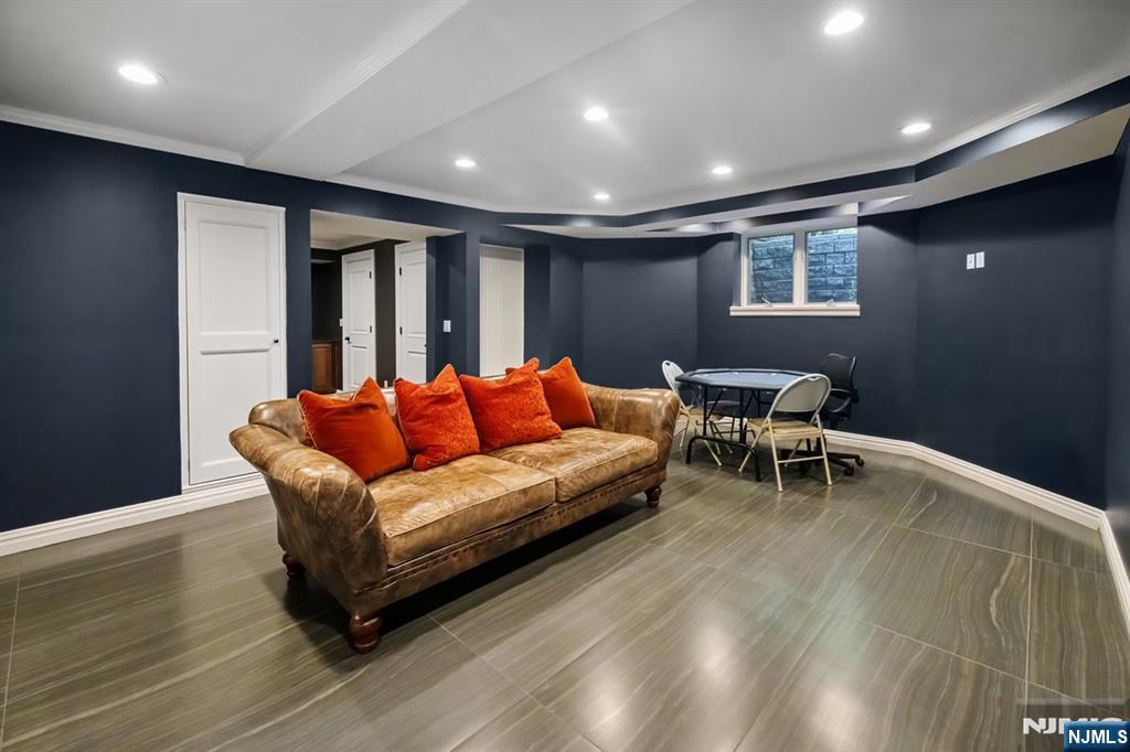 8 Church Court, Closter, NJ, 07624