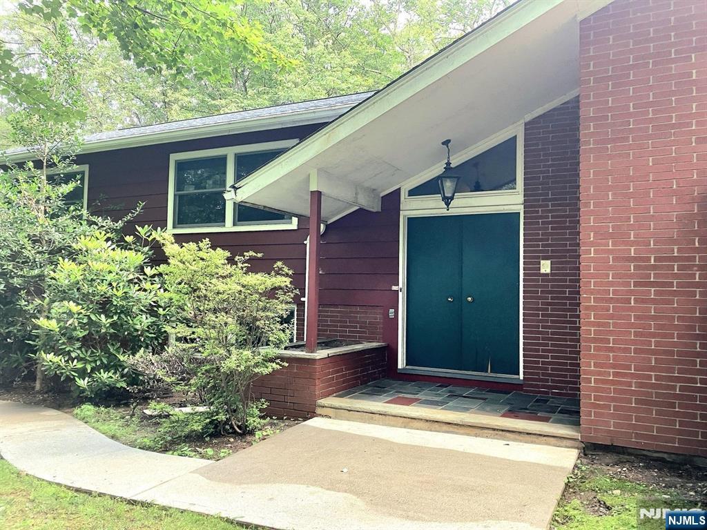 17A Garden Drive, Elmwood Park, NJ, 07407