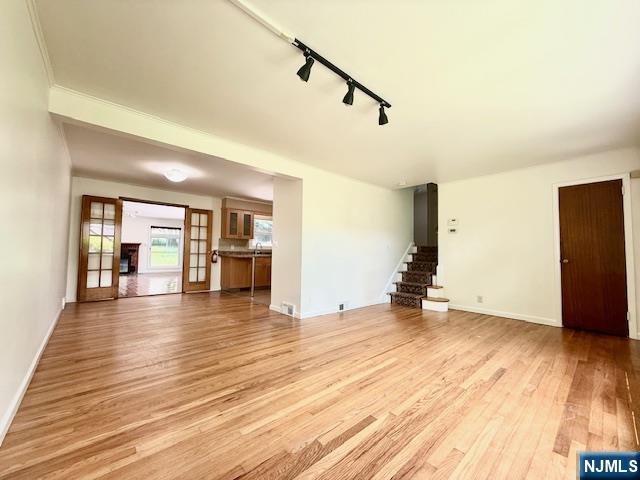 920 E Lawn Drive - Photo 5