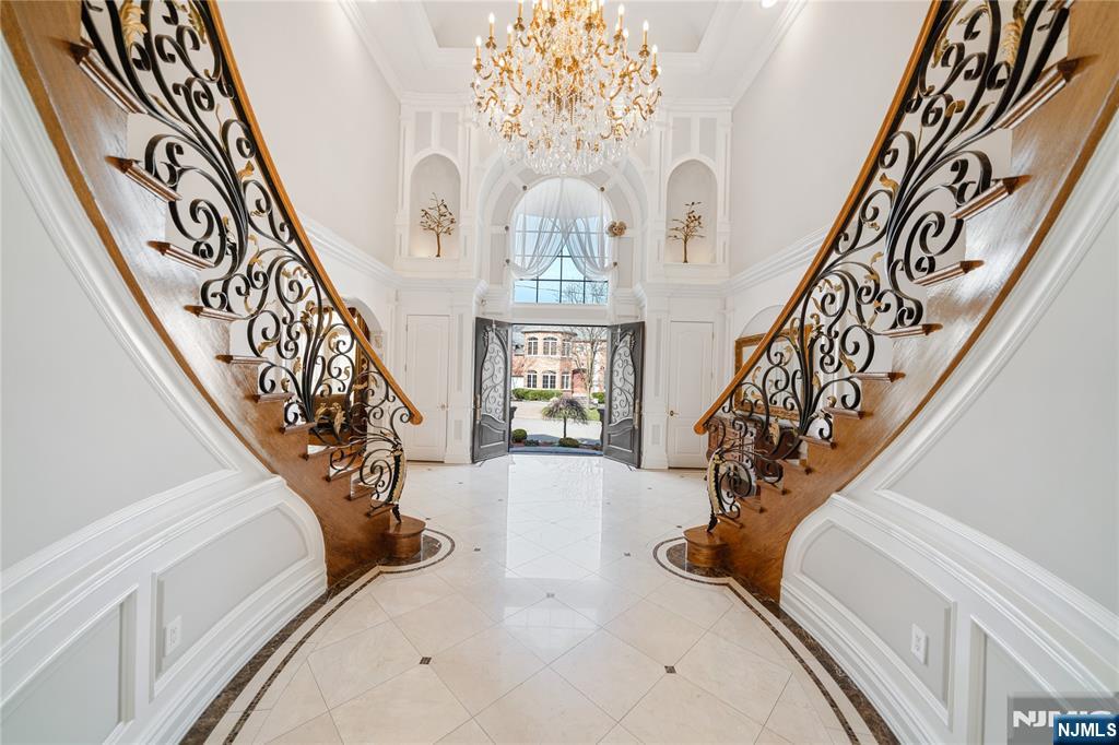 2 Euclid Road - Photo 3