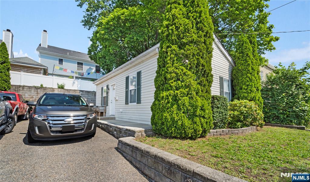53 Hackensack Street — photo 15