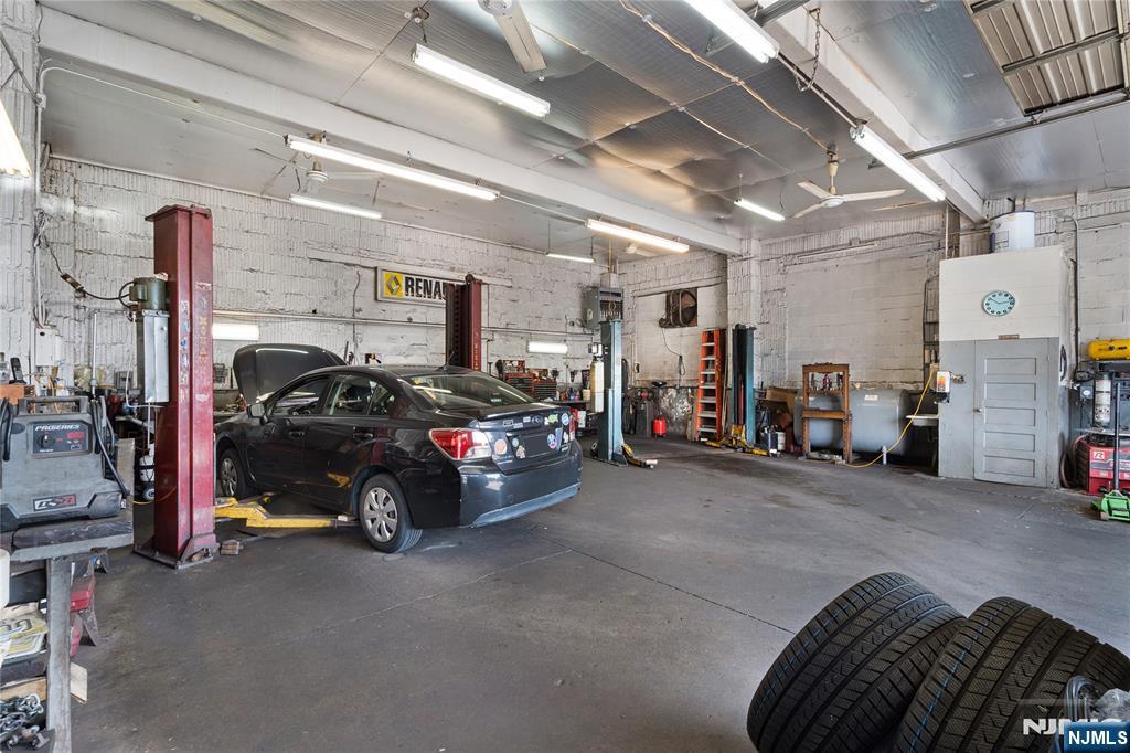 53 Hackensack Street — photo 4