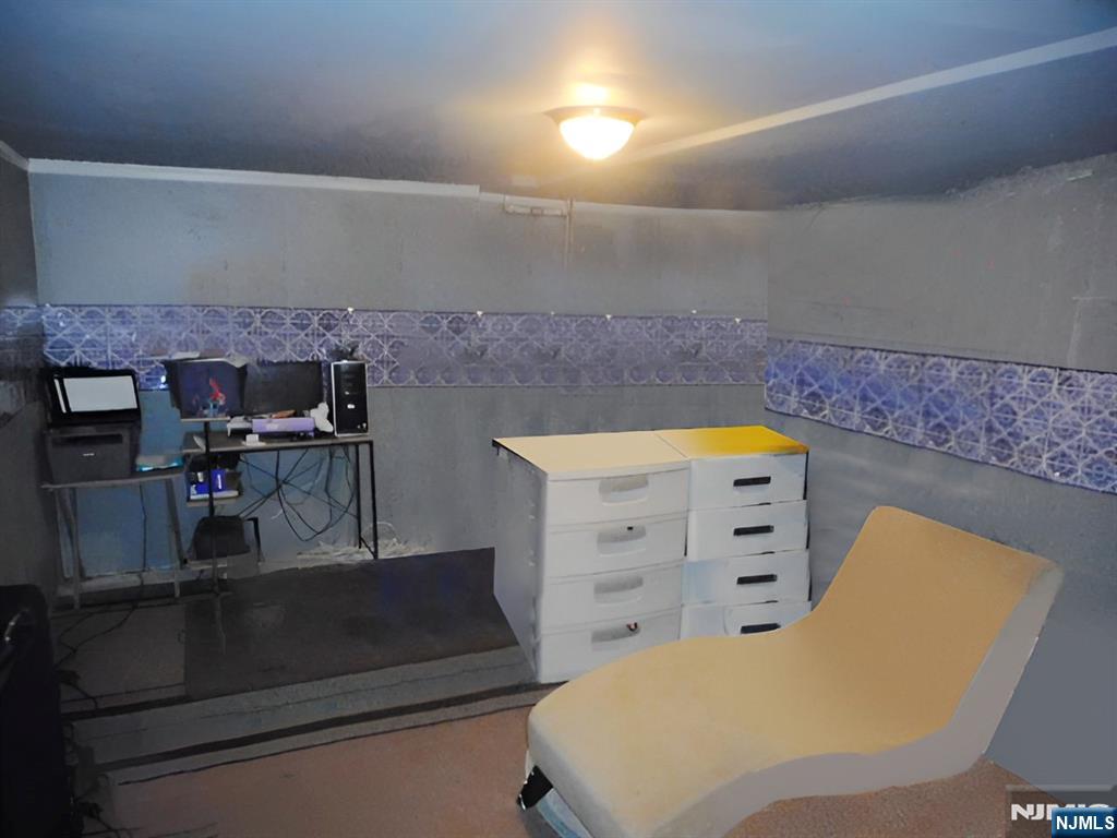 87 Merselis Avenue - Photo 5