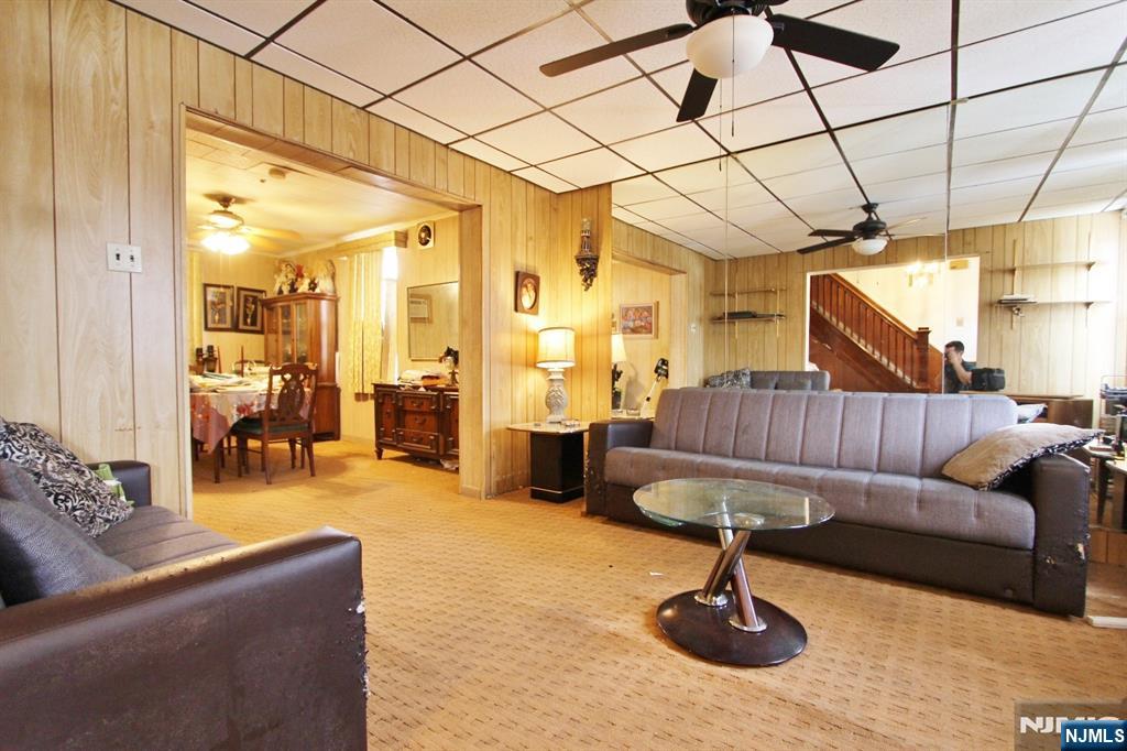 8610 Columbia Avenue - Photo 3