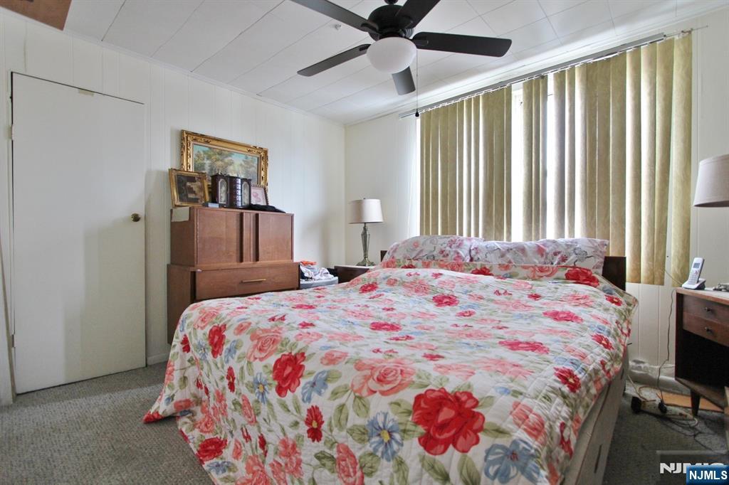 8610 Columbia Avenue