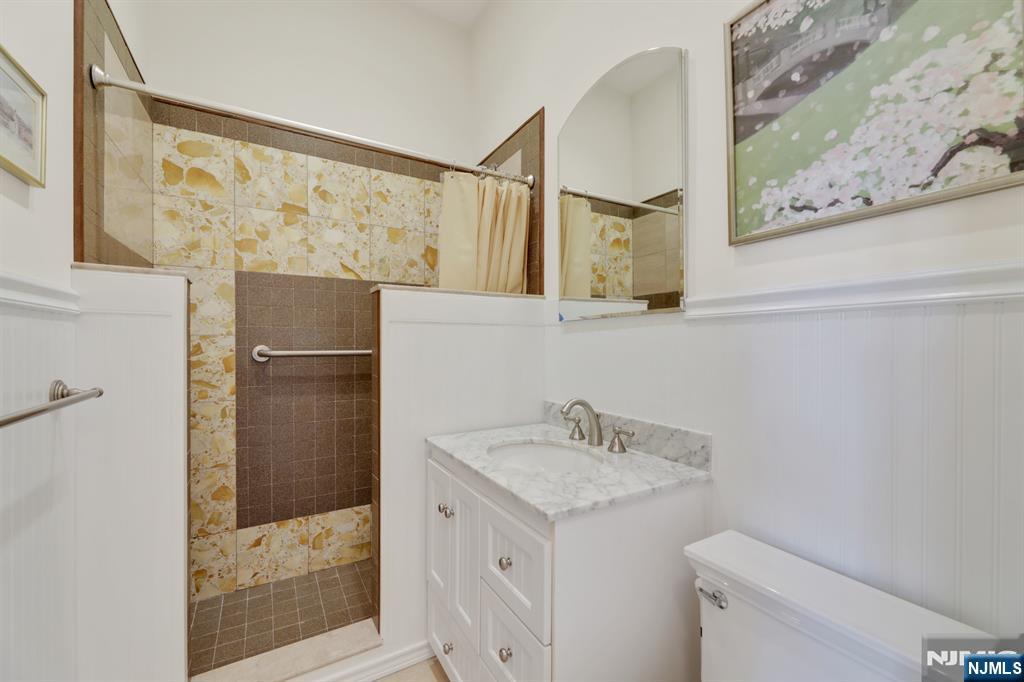 Photo 2 of Condominium at 111 Mulberry St #9C, Newark, NJ 07102 | MLS# 25025530 |  | Sold on 2025-10-16