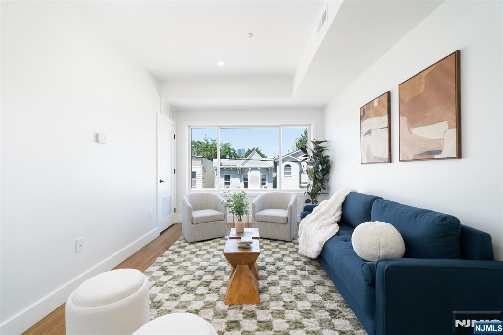 67 Virginia Avenue 3 - Photo 2