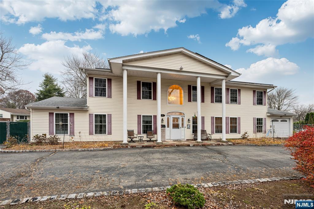255 Knoll Road - Photo 1