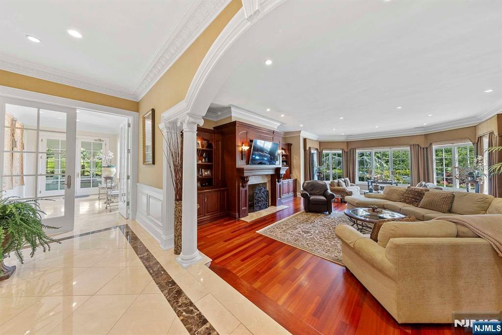 196 Vaccaro Drive, Cresskill, NJ 07626 Listing Photo  19
