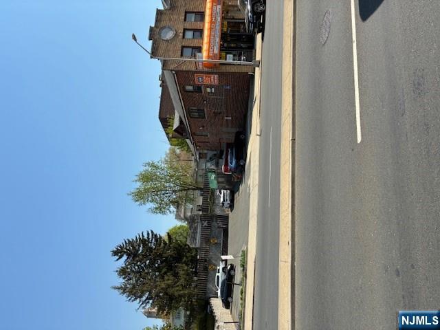 510 Broad Ave, Ridgefield, NJ 07657