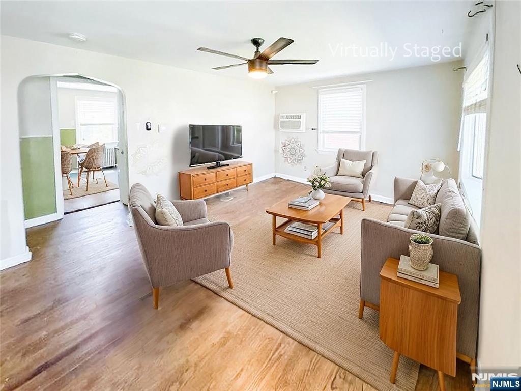 68 17th Avenue - Photo 3