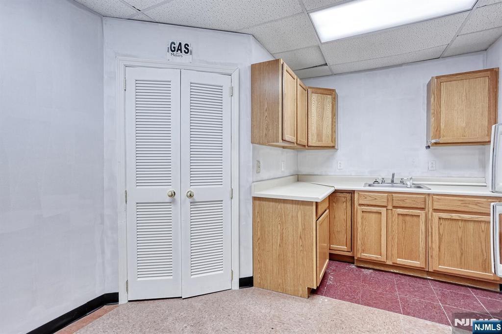 24 Lakeside Avenue UNIT 1 lower level, Pompton Lakes, NJ, 07442