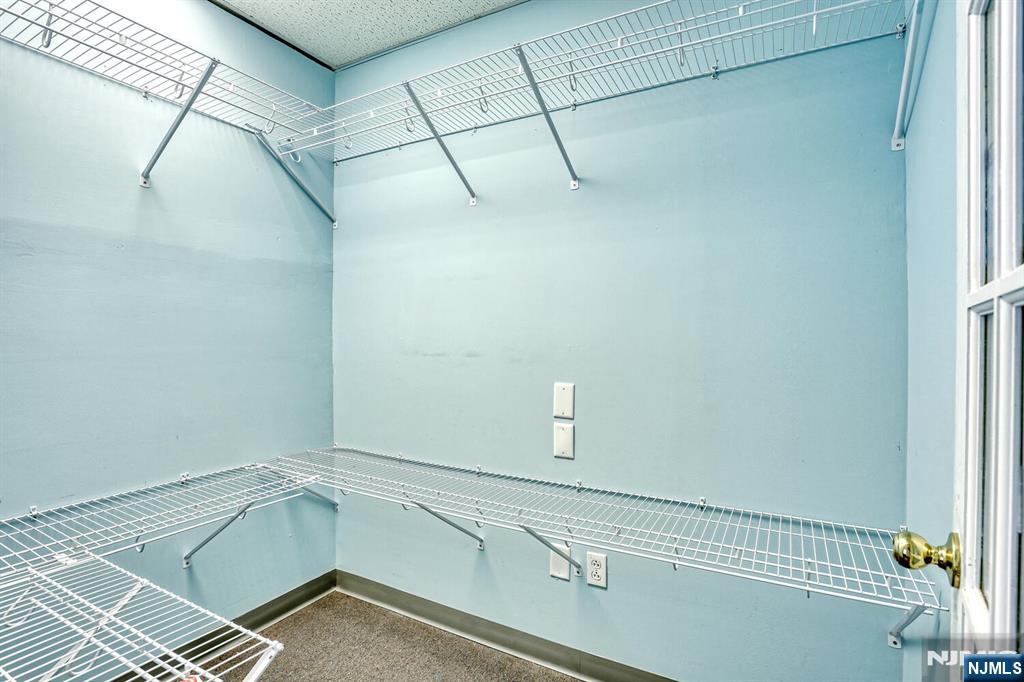 24 Lakeside Avenue UNIT 1 lower level, Pompton Lakes, NJ, 07442