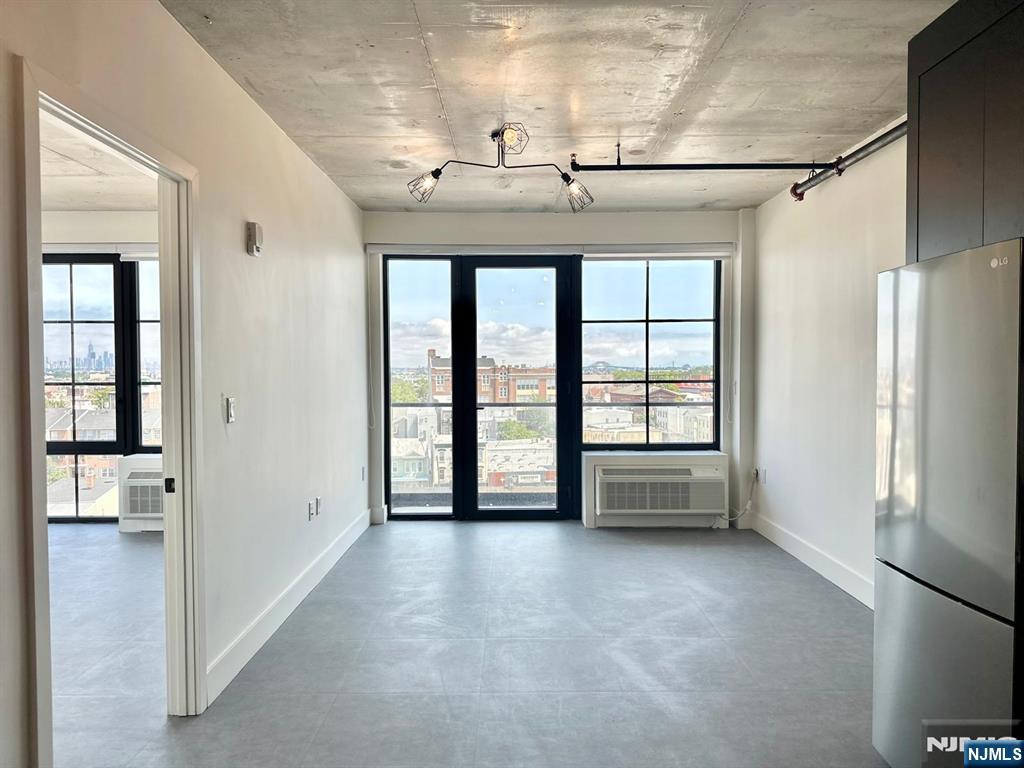 65 McWhorter Street 802 - Photo 1