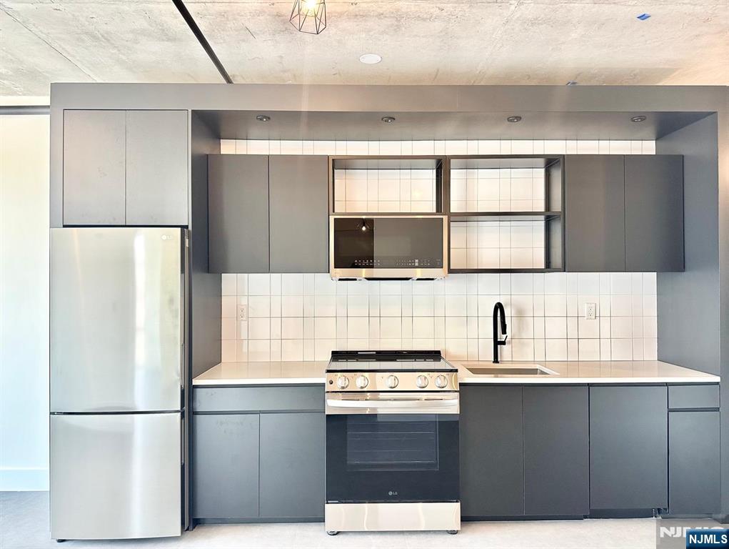 65 McWhorter Street 802 - Photo 5