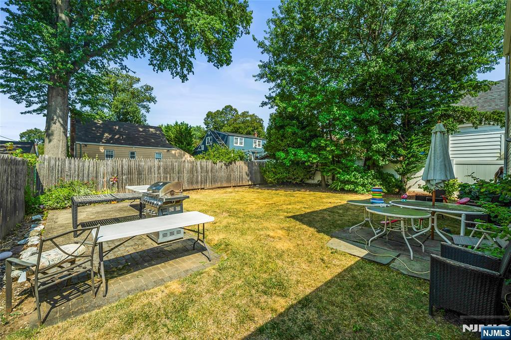 448 Sutton Ave, Hackensack, NJ 07601