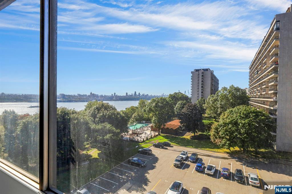 5 Horizon Road #503 - Photo 4