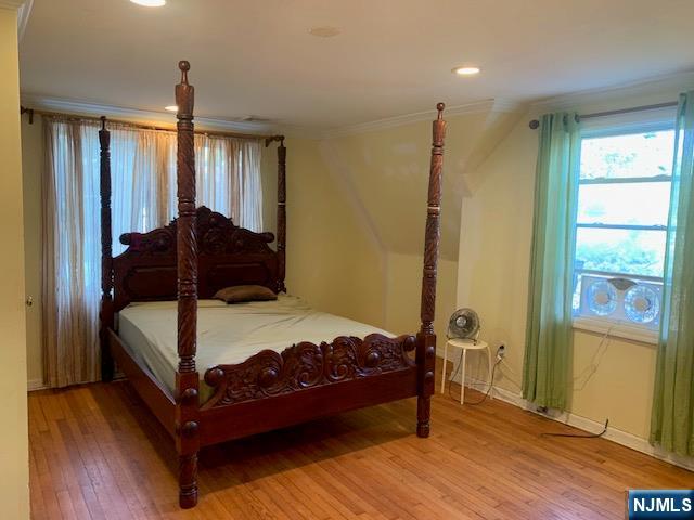 166 Herrick Ave, Teaneck, NJ 07605