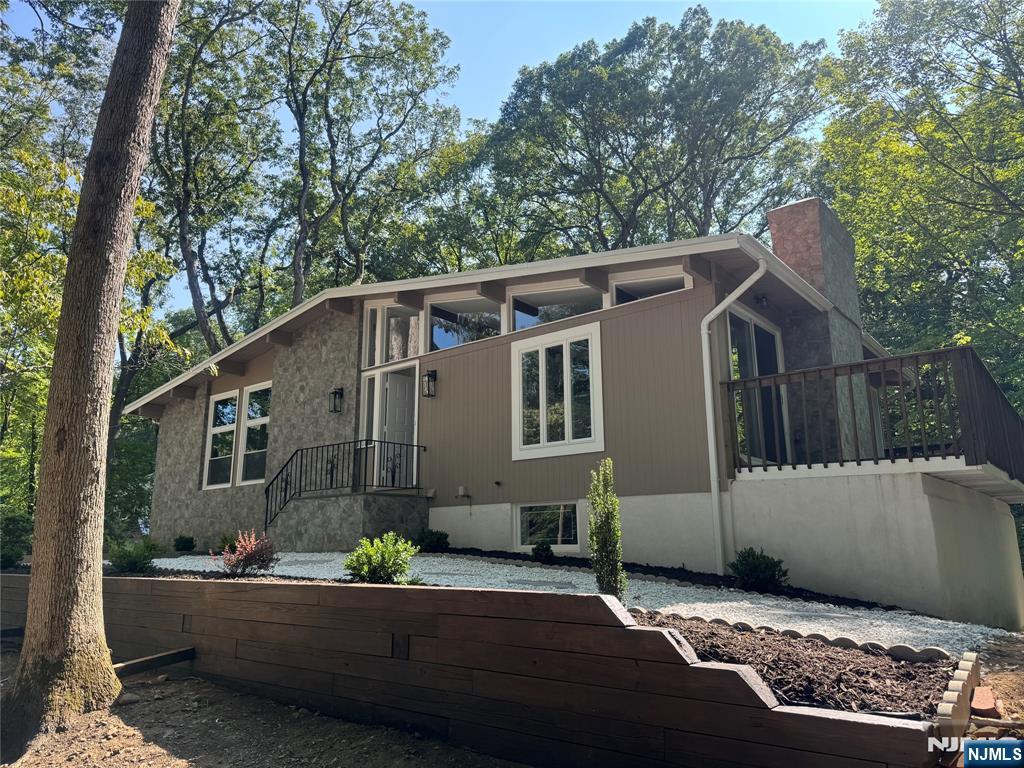 Homes for sale in Wayne, NJ | 711 Indian Rd, Wayne, NJ 07470 | MLS# 25028649