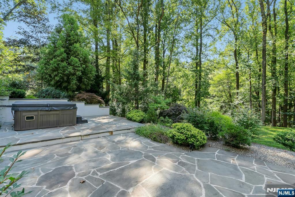 40 Jockey Hollow Road — photo 50