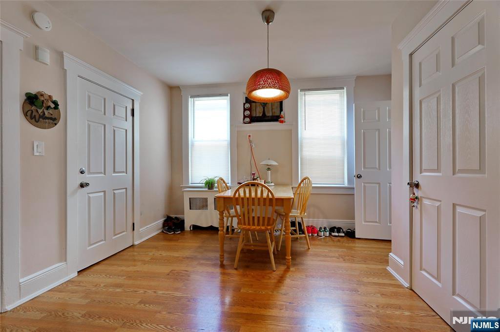 106-110 Hayward Place — photo 27