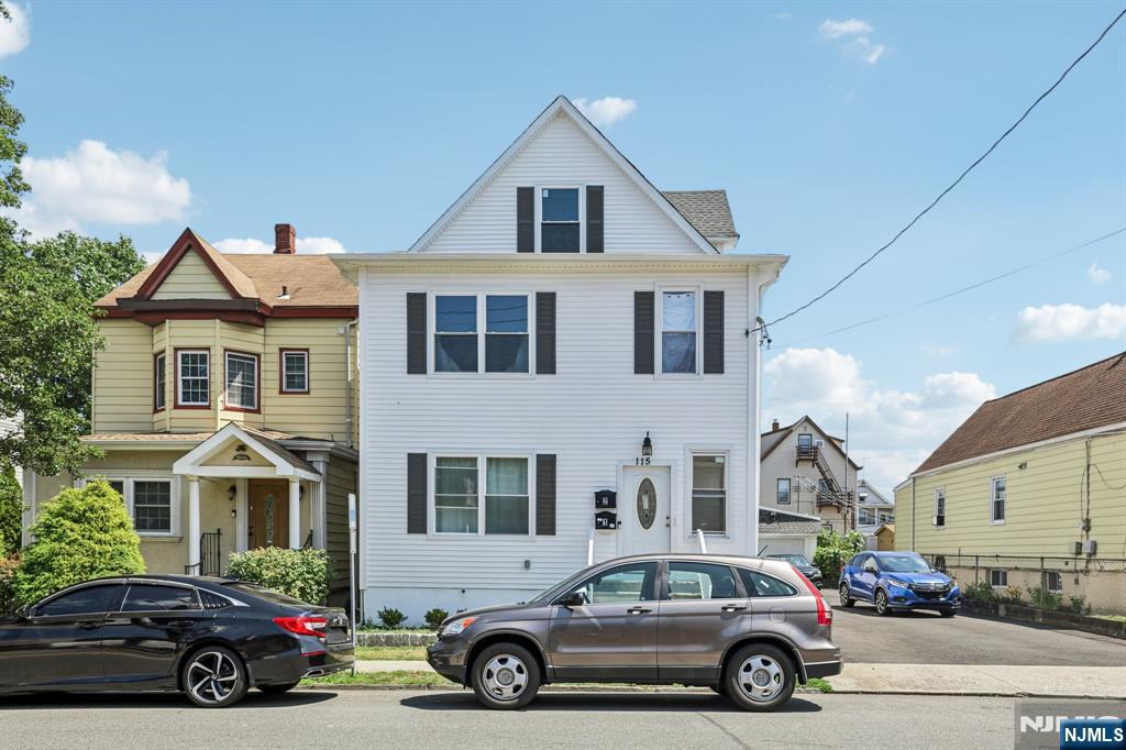 115 Wallington Ave